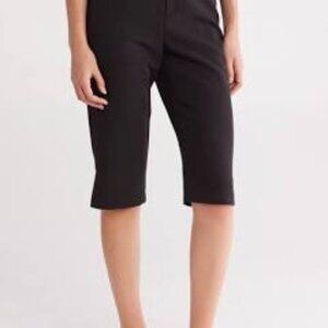 NWT Gemma + Jane Effortless Crop Straight Leg Pants in Black - Size M